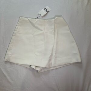 Zara white Skorts